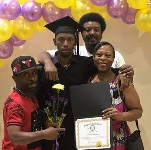 Meet your Posher, Leon